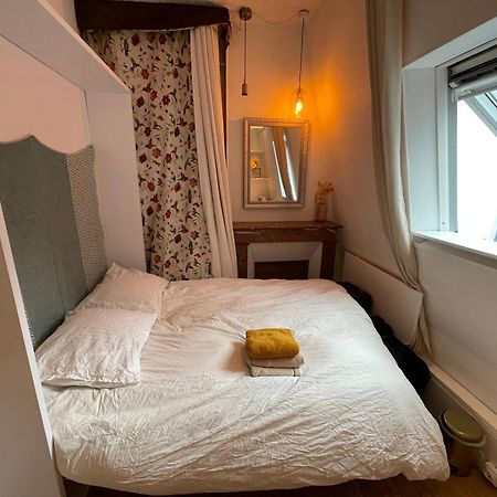 Central Cosy Room Париж Екстер'єр фото